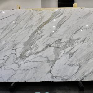 Calacatta Borghini Premium UMM72443