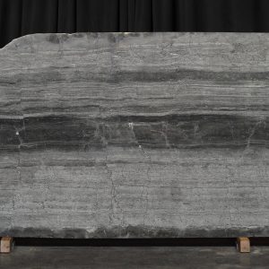 Silver Fantasy Vein Cut