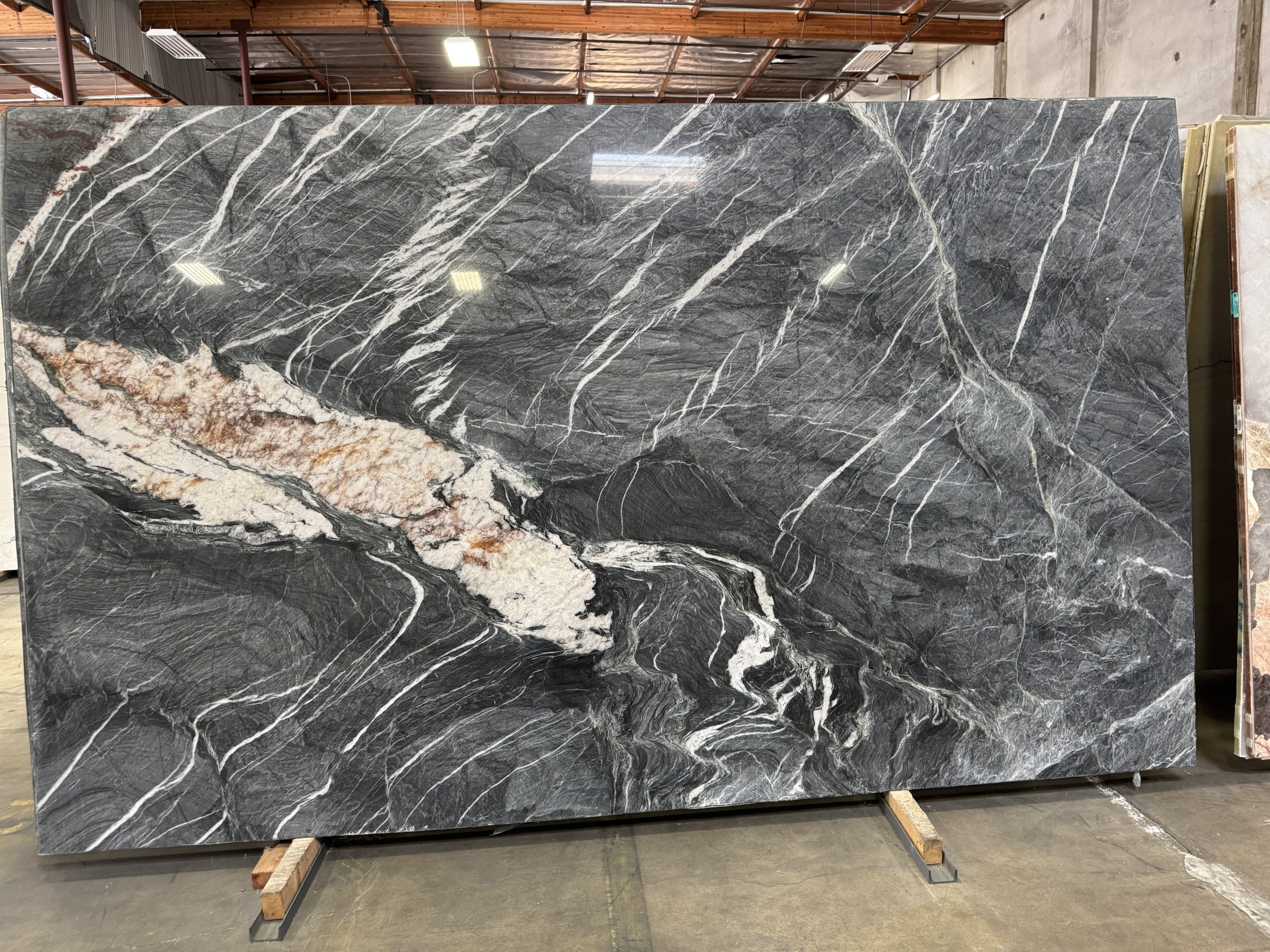 Crytos Premium - Quartzite